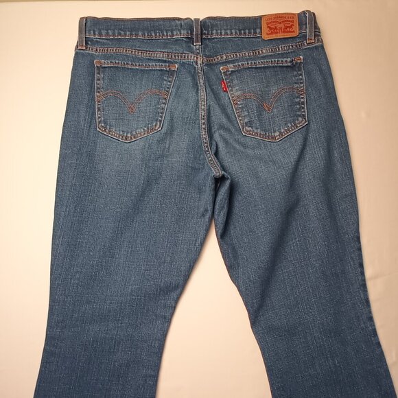Levi's 415 Relaxed Bootcut Jeans Size 31/12 Mid Rise Medium Wash - Picture 3 of 9